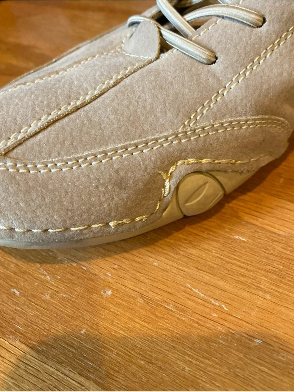 LDeck Shoes Explorer Chukka Boot Hiking Outdoor Men’s Size 41 Tan Suede